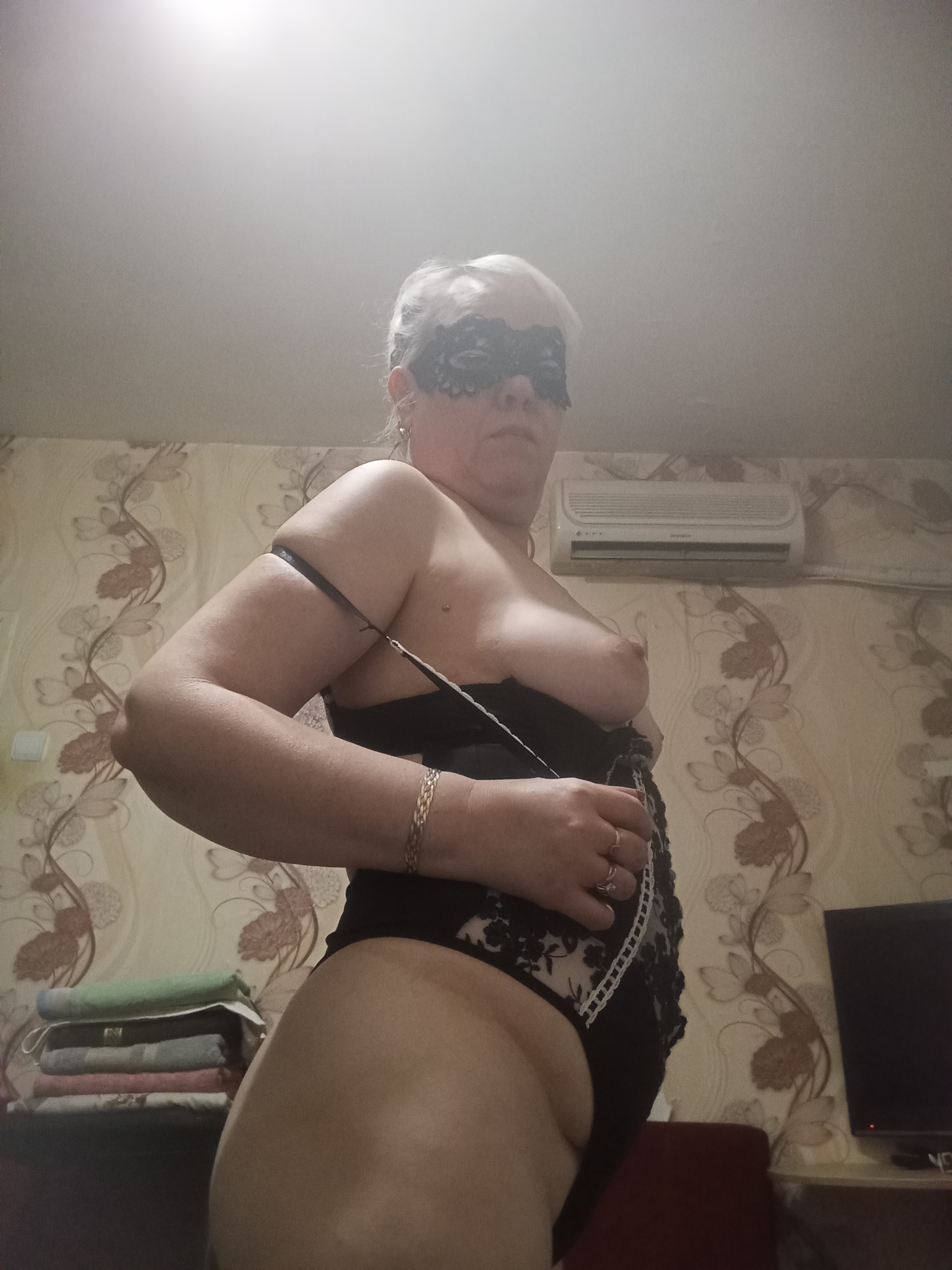 Маша, 35 profile.years_old — Алматы
